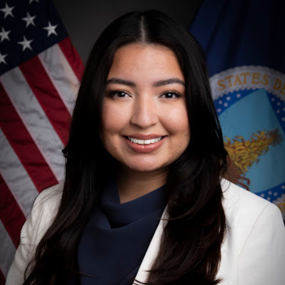 Meet your Posher, Maria - Picture 1 of 1